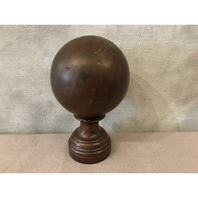 Solid wood staircase ball from the 19th century
