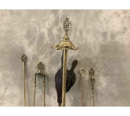 Old fireplace servant 5 pieces in bronze and brass from the 19th century