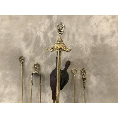 Old fireplace servant 5 pieces in bronze and brass from the 19th century