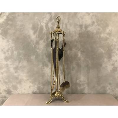 Old fireplace servant 5 pieces in bronze and brass from the 19th century