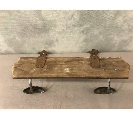 Coat rack, coat hooks on iron wood from the 19th century