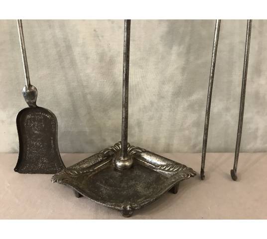 Serviteur de cheminée en fer et fonte d'époque 19 ème