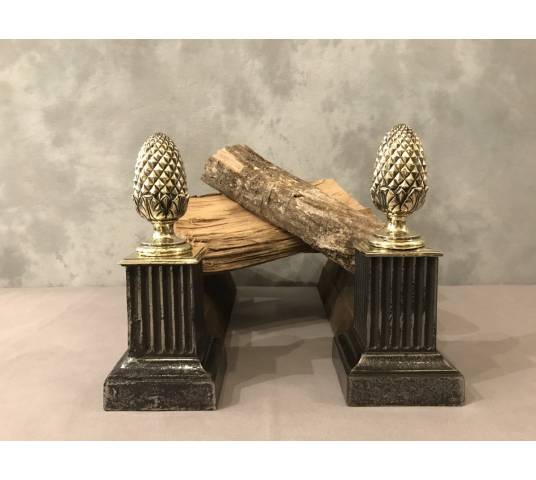Paire de chenets en fonte et bronze d'époque 19 ème