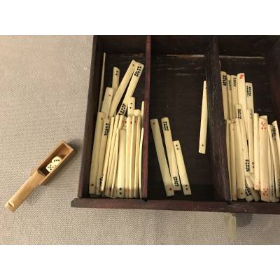 Old majong game from the 19th century