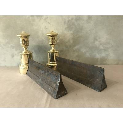 Paire de chenets anciens en fonte et laiton d'époque 19 ème