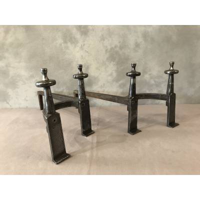 Pair of old iron tracks from the late 18th century