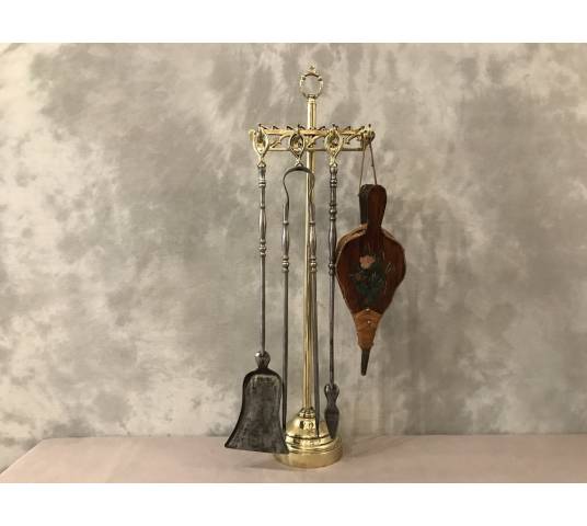 Serviteur de cheminée ancien en fer et bronze d'époque fin 19 ème