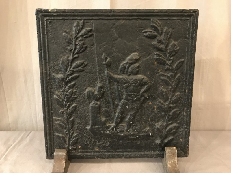 Plaque de cheminée en fonte d'époque 19ème-siècle.