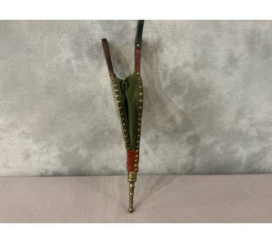 Petit soufflet de cheminée ancien en marqueterie d'époque 19 ème