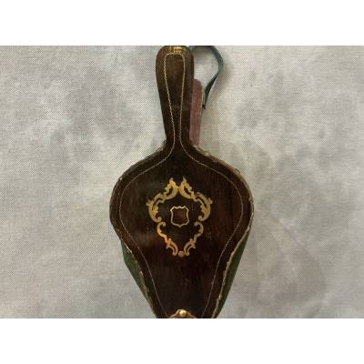 Petit soufflet de cheminée ancien en marqueterie d'époque 19 ème