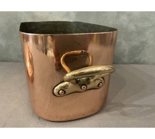 Belle marmite, daubière en cuivre d'époque 19 ème