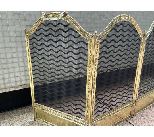 Large pare feu de cheminée ancien en laiton d'époque 19 ème