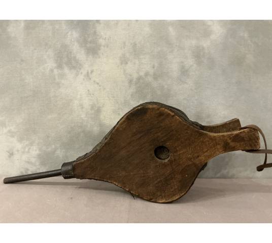 Gros soufflet rustique d'époque fin 18 ème