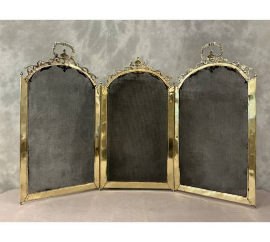 Petit pare feu de cheminée ancien en laiton et bronze d'époque 19 ème de style Louis XVI