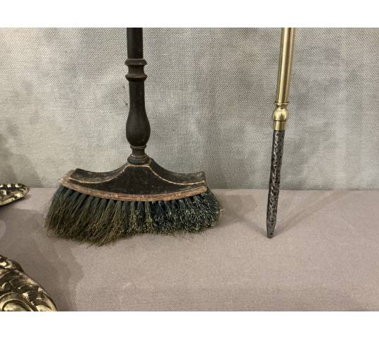 Antique brass fireplace set from the 19th century