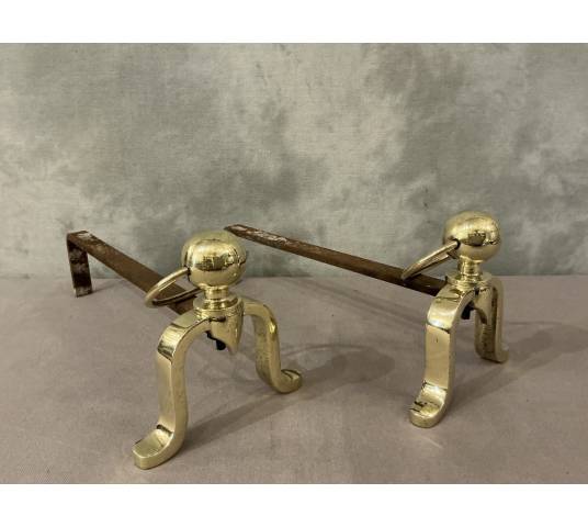 Paire de chenets anciens en laiton vers 1970