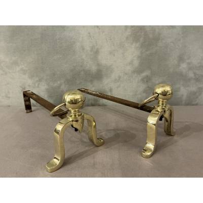 Paire de chenets anciens en laiton vers 1970