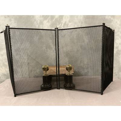 Pare feu de cheminée ancien en fer noirci d'époque 19 ème