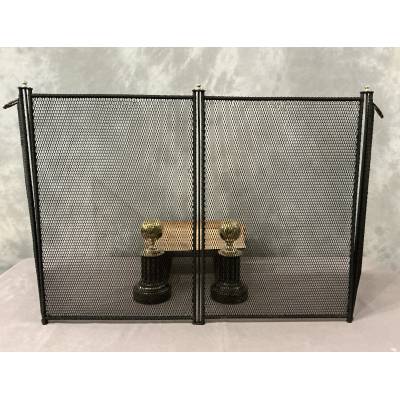 Pare feu de cheminée ancien en fer noirci d'époque 19 ème