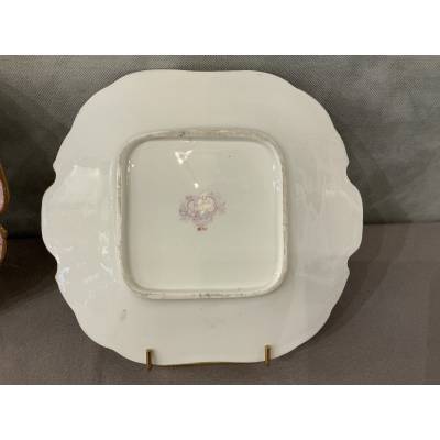 Paire de plats à gâteaux en porcelaine de Minton  d'époque 19 ème