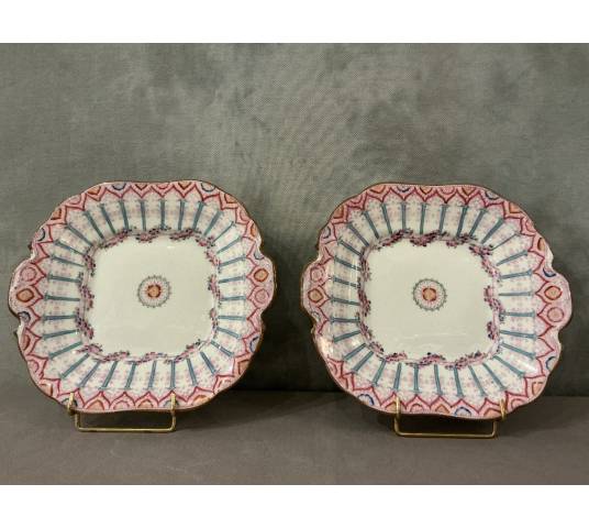 Paire de plats à gâteaux en porcelaine de Minton  d'époque 19 ème