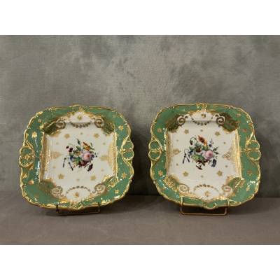 Paire de plats à gâteaux en porcelaine de Vieux Paris d'époque 19 ème