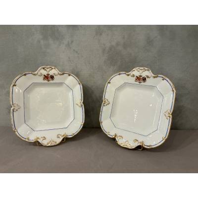 Pair of 19th-century porcelain dishes from Vieux Paris