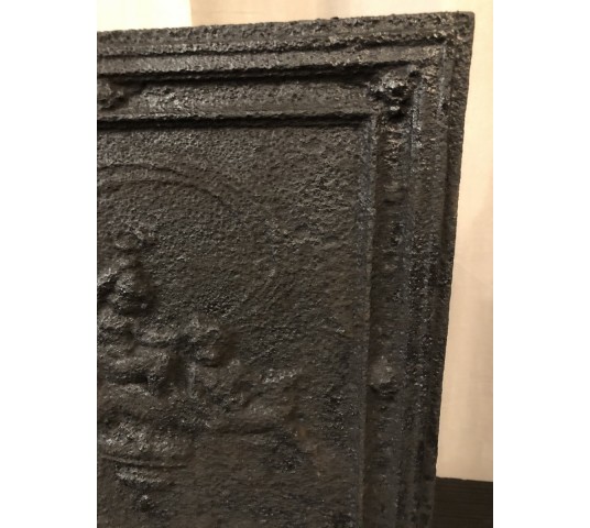 Small chimney plate in period cast iron 18th-century.