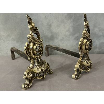 Paire d chenets en bronze anciens d'époque 19 ème de style Louis XV