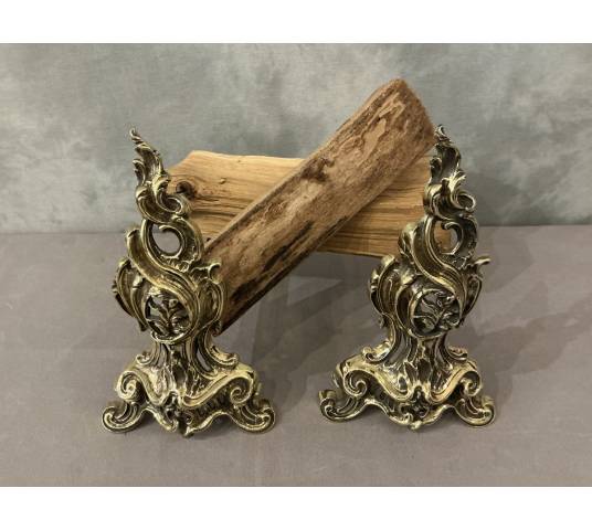 Paire d chenets en bronze anciens d'époque 19 ème de style Louis XV