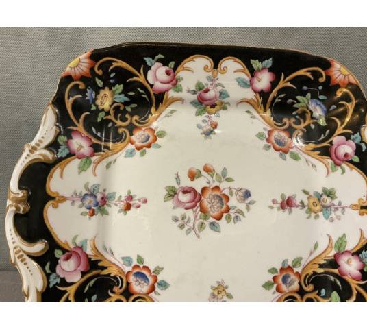 Plat à gâteaux en porcelaine de Vieux Paris d'époque 19 ème