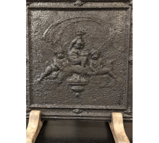 Small chimney plate in period cast iron 18th-century.