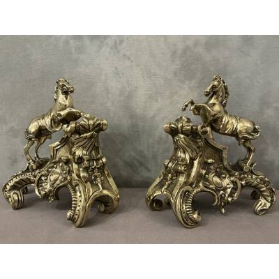 Ravissants chenets anciens en bronze représentant des chevaux d'époque 19 ème