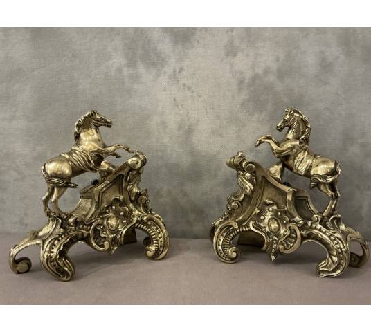 Ravissants chenets anciens en bronze représentant des chevaux d'époque 19 ème