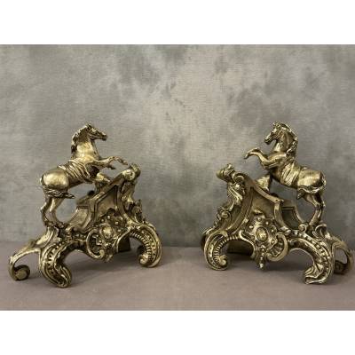 Ravissants chenets anciens en bronze représentant des chevaux d'époque 19 ème