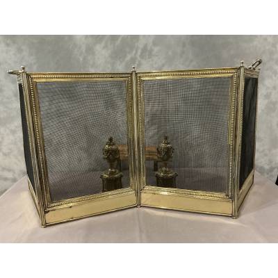 Pare feu de cheminée ancien en laiton de style Louis XVI