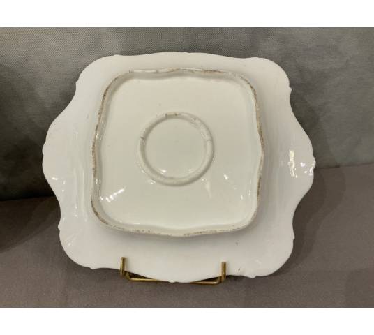 Paire de plats en porcelaine de Vieux Paris d'époque 19 ème