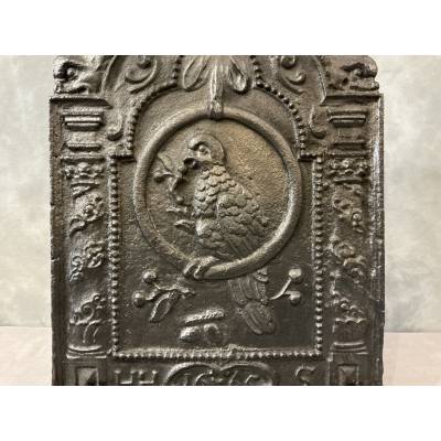 Antique cast iron fireplace backplate dating from the late 17th century