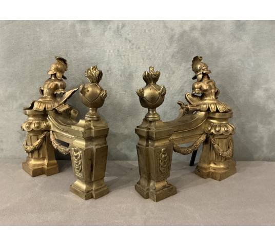 Paire de chenets en bronze doré d'époque fin 18 ème