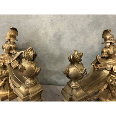 Paire de chenets en bronze doré d'époque fin 18 ème