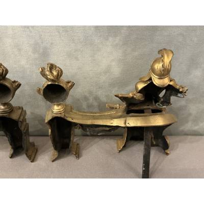 Paire de chenets en bronze doré d'époque fin 18 ème