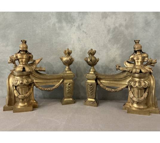 Paire de chenets en bronze doré d'époque fin 18 ème