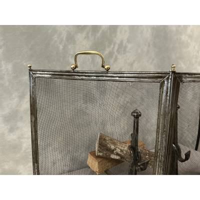 Petit pare feu de cheminée ancien en fer d'époque 19 ème