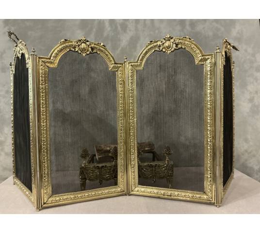 Pare feu de cheminée ancien en laiton d'époque 19 ème