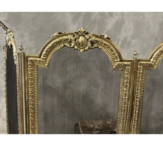 Pare feu de cheminée ancien en laiton d'époque 19 ème