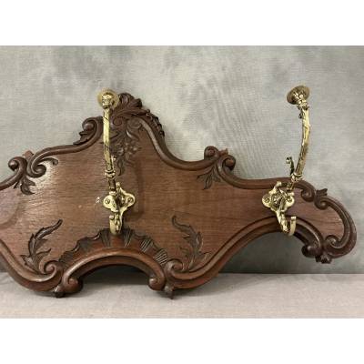 Coat rack, wooden hooks, bronze model from the late 19th century