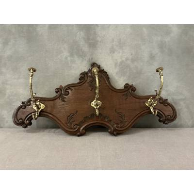 Coat rack, wooden hooks, bronze model from the late 19th century