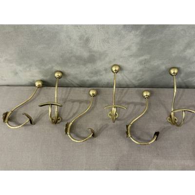 Set of 6 brass coat hooks/hooks from the 19th century