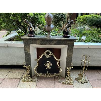 Decorative fireplace in painted wood, faux marble style, dating from the late 19th century