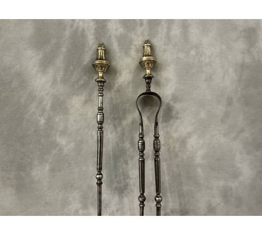 Grand ensemble d'une pelle et d'une pince en fer et bronze d'époque 19 ème
